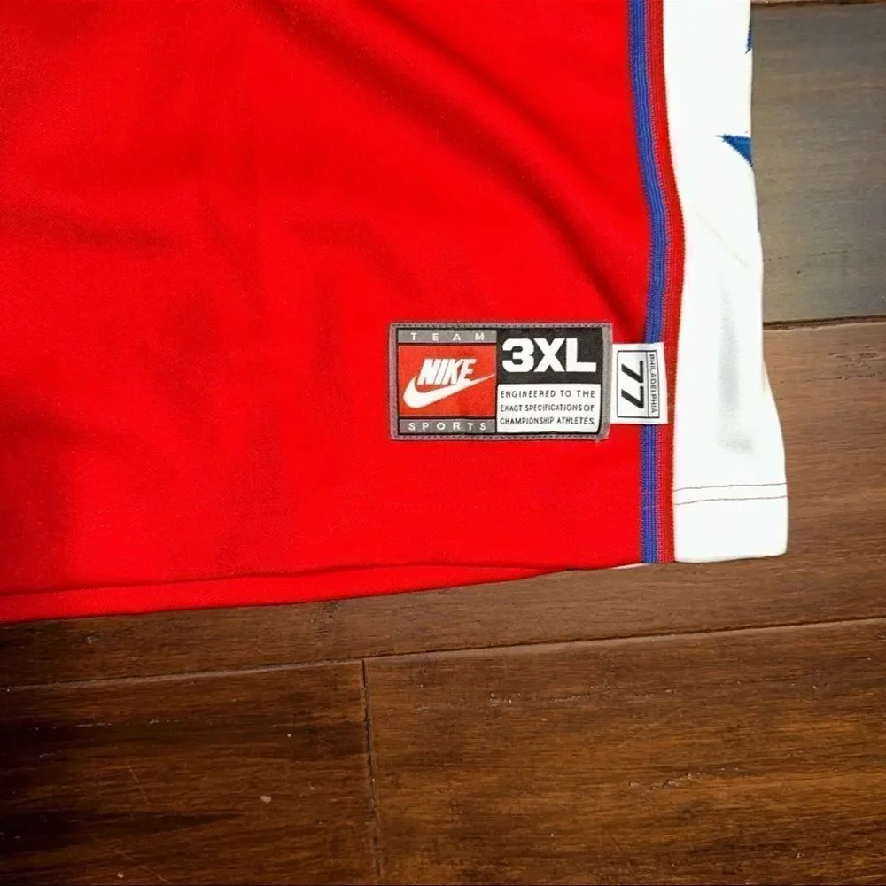 Vintage Nike Sixers Jersey: Buttonfront